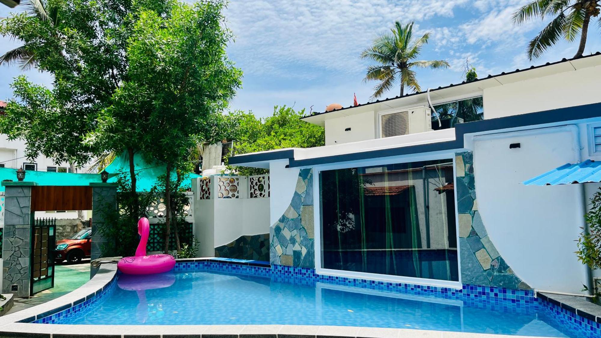 Mermaid Island Beach Resorts 퐁디셰리 외부 사진